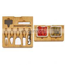 Hot Product Bamboo Kitchen Wood Cheese Cutting Board Large Cheese Platter Board Wood Fruit Dessert Board With Cutlery Set