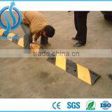 Hot Sell Rubber Speed Hump / Portable Speed Bump / Rubber Road Speed Bumps thumbnail-2