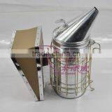 Beekeeping Galvanized Leatheroid Cheap Bee Smoker With Guard From China thumbnail-5