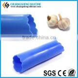 2016 Kitchen Needed Garlic Press and Peeler, Eco-friendly Silicone Peeler, Cooking Accessory Garlic Press