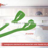 Kitchen Item Plastic Shark Fish Shaped Head Mini Slotted Spatula thumbnail-1