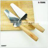 32057 Stainless Steel Steak Cake Pizza Turner With Wooden Handle thumbnail-1