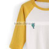 China Fashion Embroidered Short Sleeve Woman T-shirt Summer Woman Clothing Custom Woman T-shirt thumbnail-4