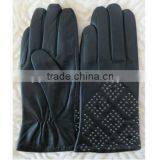 2016 Ethiopian Sheepskin Ladies Black Gloves for the Cold