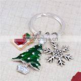 Keyring Christmas Tree Christmas Stocking Christmas Snowflake Carved White & Green Enamel Keychain thumbnail-3