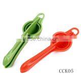 Plastic Material Kitchen Vegetable Fruit Orange Lemon Squeezer thumbnail-2