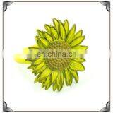 Metal Napkin Ring With Flower thumbnail-1