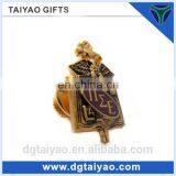 2014 Gold Plating Metal Wing Sword Metal Badge for Gifts