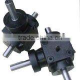 B0881-3 Competitive Price Iron Housing 1:1 Ratio 90 Degree Gearbox thumbnail-1