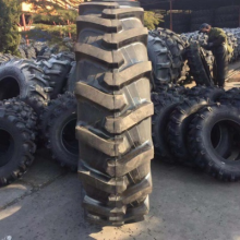 18.4-30 Herringbone Pattern Agricultural Tyre thumbnail-1