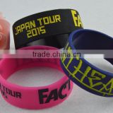 fashion multi color wholesale price silicone bracelet and paw print silicone bracelet