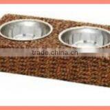Simple Rattan Dog Pot thumbnail-1