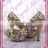 Aidocrystal Ltaly Stylish High Heel Dress Shoes Handmade Gold Rhinestone Flower Bridal Mid Heel Wedding Shoes thumbnail-1