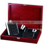 Classical Stainless Steel Hip Flask Wooden Box Gift Set