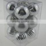 Silver 30MM Plastic Xmas Decoration Ball thumbnail-1