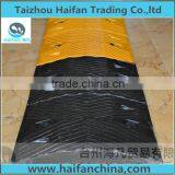 1000*350*50mm rubber speed hump in yellow and black for crossing/High quality hot sell rubber speed hump used in Intersection