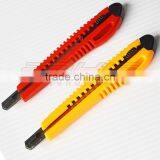 CN070 Sliding Stainless Steel Cutting Knife With 9mm Blade thumbnail-2