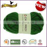 Charmkey Hot Sale Thick Knitting Yarn Acrylic Polyester Blended Yarn for Scarf Knitting thumbnail-4