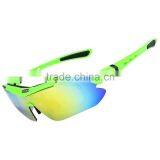 YUANJIU Polarized Anti-UV Cycling Running Sports Sunglasses With 5 Exchangeable Lenses thumbnail-3