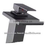 bathroom faucet in oil rubbed bronze