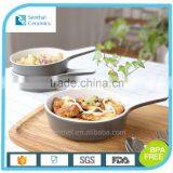 Ceramic Wholesale Round Baking Remakin With Handle for Home Use thumbnail-3