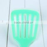Square Silicone Shovel With Stainless Stick Handle thumbnail-3