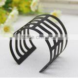 yi wu Black Metal Bangle Jewelry Sexy Lady's Punk Style Gold Hollow Bangle Arm Cuff From yi wu thumbnail-3