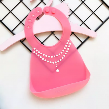 Customized Baby Feeding Set Soft Silicone Waterproof Baby Bibs Sets Easily Clean BPA Free thumbnail-3