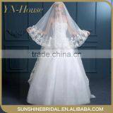 High Quality Fabric Graceful Perfect Long Tulle Wedding Veil With Appliqued Bridal Veils thumbnail-1