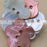 Flower Shaped Shell Brooch thumbnail-3