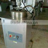 Jam filling machine