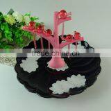 Black and White Glazed Wave Ceramic Fruit Plate With Plactis Stick Wholesale Cheap Price thumbnail-2
