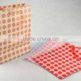 Foldable Gift Bag / Shopping Bag With Dots thumbnail-3