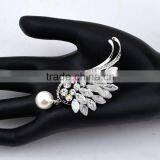 Custom Fancy Gold/Silver Crystal Brooch Wing Pearl Brooch Pin thumbnail-4