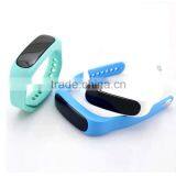 Bluetooth Wrist Band Vibrator, Bluetooth Vibrating Bangle, China Bluetooth Bracelets thumbnail-2