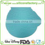 100% Food Grade Heat Resistant Silicone Pad Mat/ Coaster With Snowman Style thumbnail-5