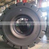 Rubber Solid OTR Tires 18.00-33 For Hyster H1150HD-CH 5-HIGH Reach Stacker thumbnail-3