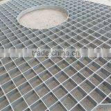 2015 Hot Outdoor Steel Grating Stair Treads for Building Material With Cheap Price thumbnail-3