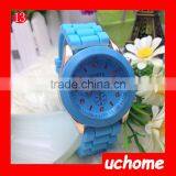 UCHOME Promotional Advertising Quartz Watches for Lady Cheap Silicone Band Women Geneva Watch thumbnail-2