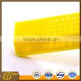 Best Quality Beekeeping Equipment Plastic Queen Bee Cage for Sale thumbnail-5