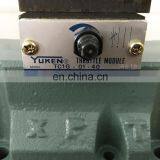 YUKEN Direction Valve DHSG-04-3C5-A100-51 thumbnail-4