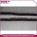 Normal Twisted String for Decorate