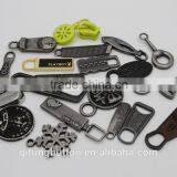 Hot Sale Christmas Zinc Alloy Metal Customized Zipper Puller thumbnail-1