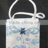 2016 Best-selling Pretty Flower Handbag No-woven Fabric Candy Bag for Wedding thumbnail-2