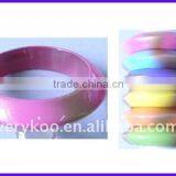 Fashion Colors Wide-brimmed Plastic Resin Bangles(FCH-10643-2)