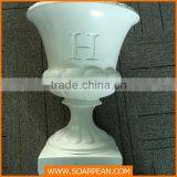 Custom Fiberglass White Vase for Wedding Decoration thumbnail-2