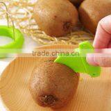 Creative Kitchen Tool , Promotional Gift Convenient Kiwi Fruit Peeler thumbnail-3