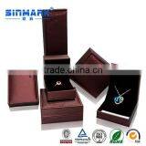 China Manufacturers Wholesale Wine Red Custom PU Jewelry Box thumbnail-3