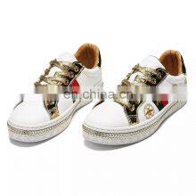 Wholesale Men and Women Casual Small White Sports Skateboard Shoes Bee Sports Shoes Jogging Shoes 36-44 thumbnail-1