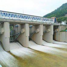 Производитель из Бурунди поставляет изогнутые стальные ворота, раздвижные стальные ворота для водохранилищ и рек, а также двухстворчатые подъемные арковые стальные ворота.